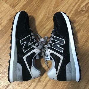 New Balance shoes 574